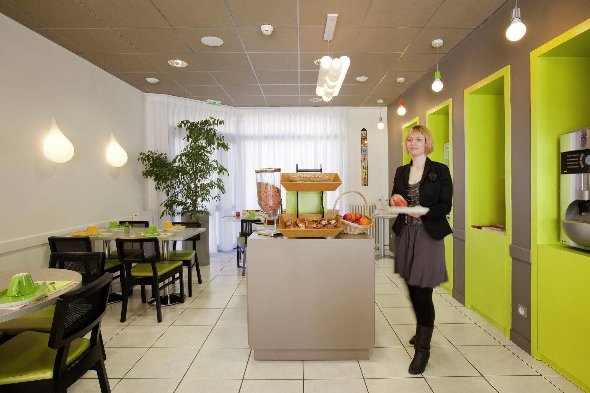 Ibis Styles Saint Brieuc Gare Centre Hotel Restaurant photo